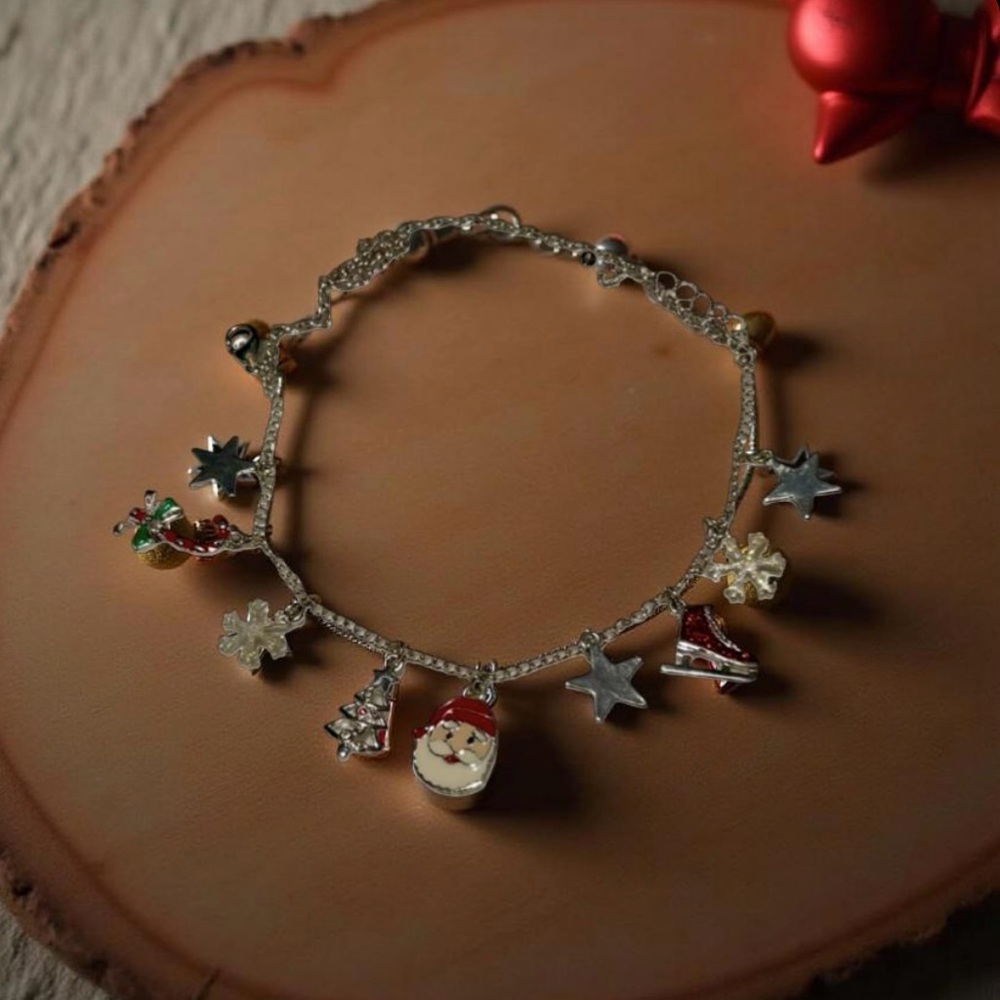 Christmas Silver Charm Bracelet🎄